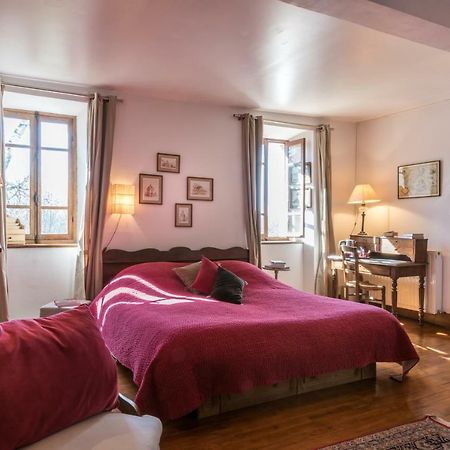 Haras Picard Du Sant Bed and Breakfast Lasserre  Exteriör bild