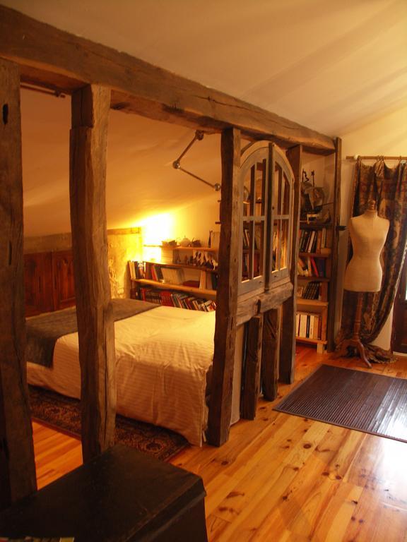 Haras Picard Du Sant Bed and Breakfast Lasserre  Rum bild