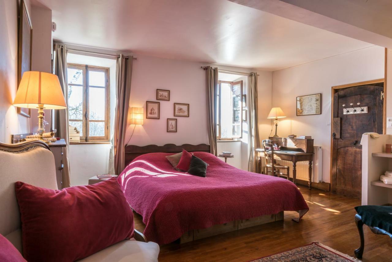 Haras Picard Du Sant Bed and Breakfast Lasserre  Exteriör bild