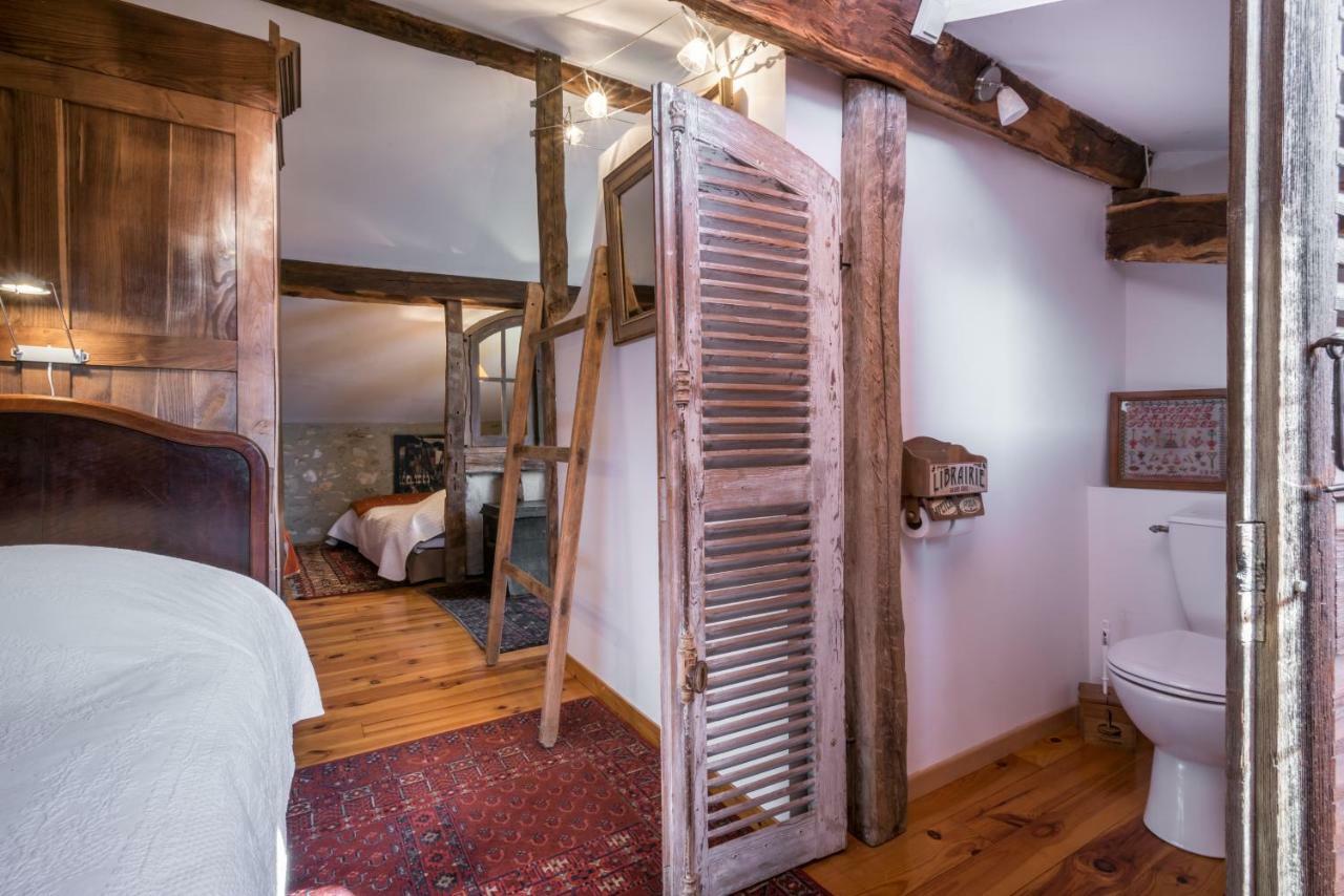 Haras Picard Du Sant Bed and Breakfast Lasserre  Exteriör bild