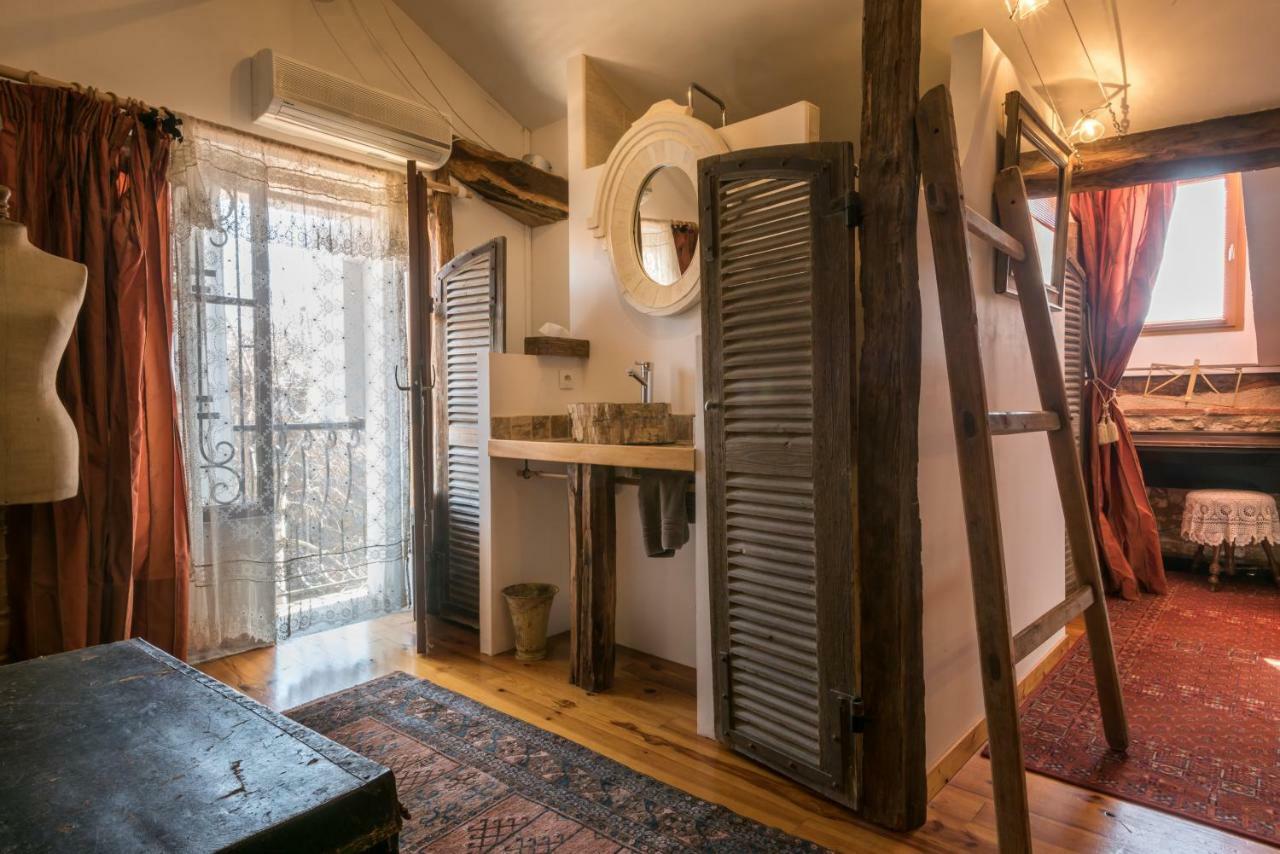 Haras Picard Du Sant Bed and Breakfast Lasserre  Exteriör bild